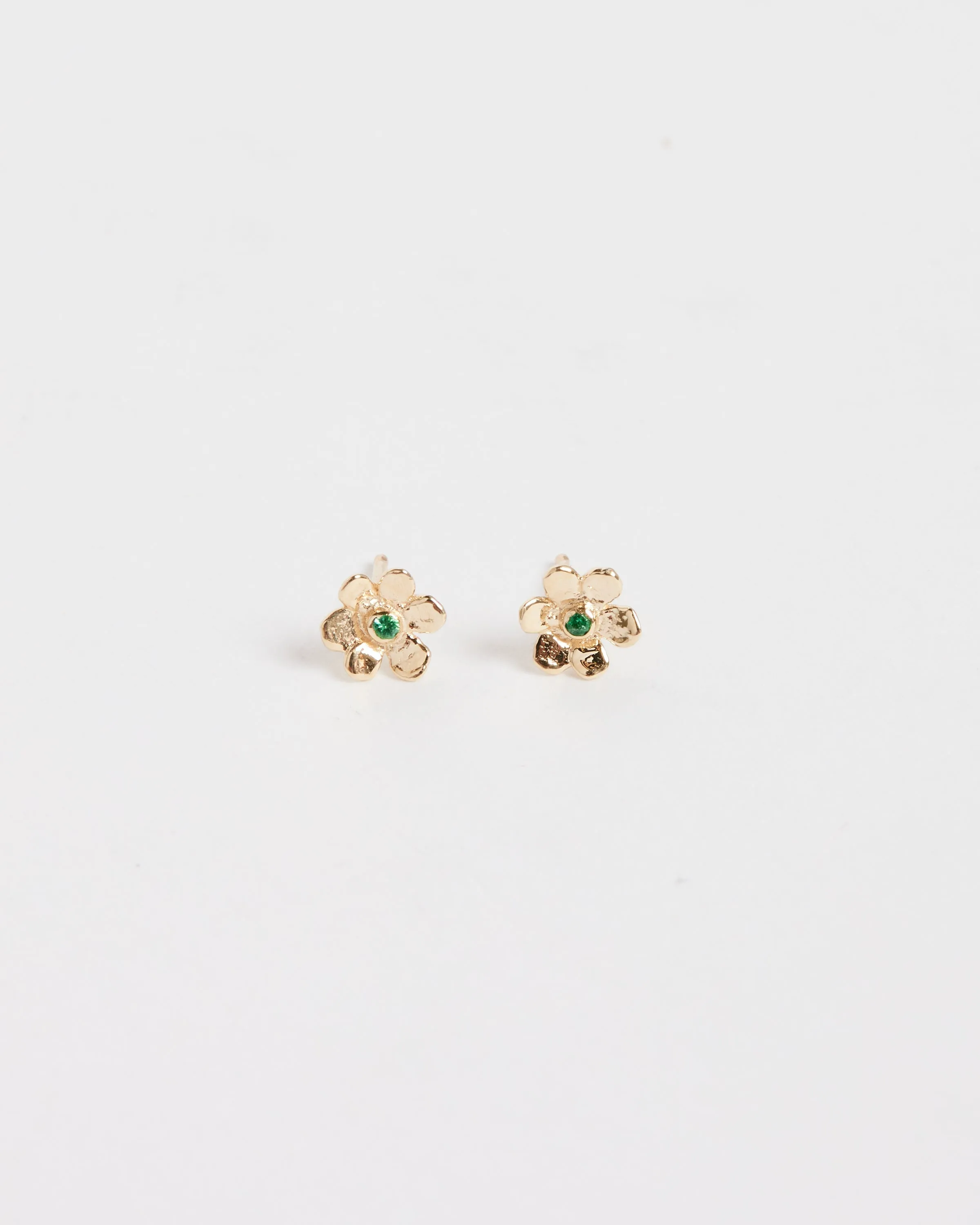 14k Mini Daisy Studs in Emerald