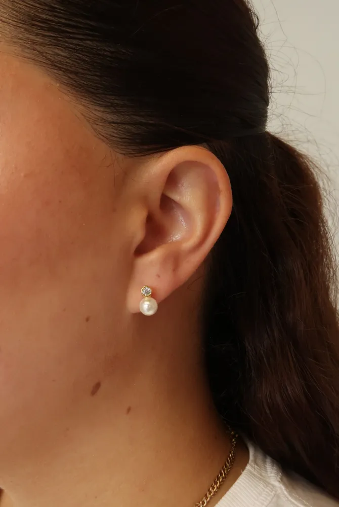 Aria Stud Earring