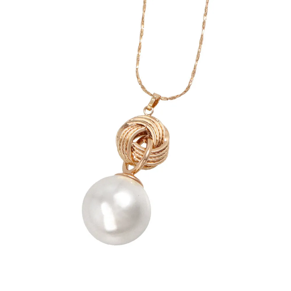 Chunky Pearl Necklace