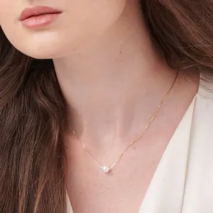 Delicate Pearl Necklace