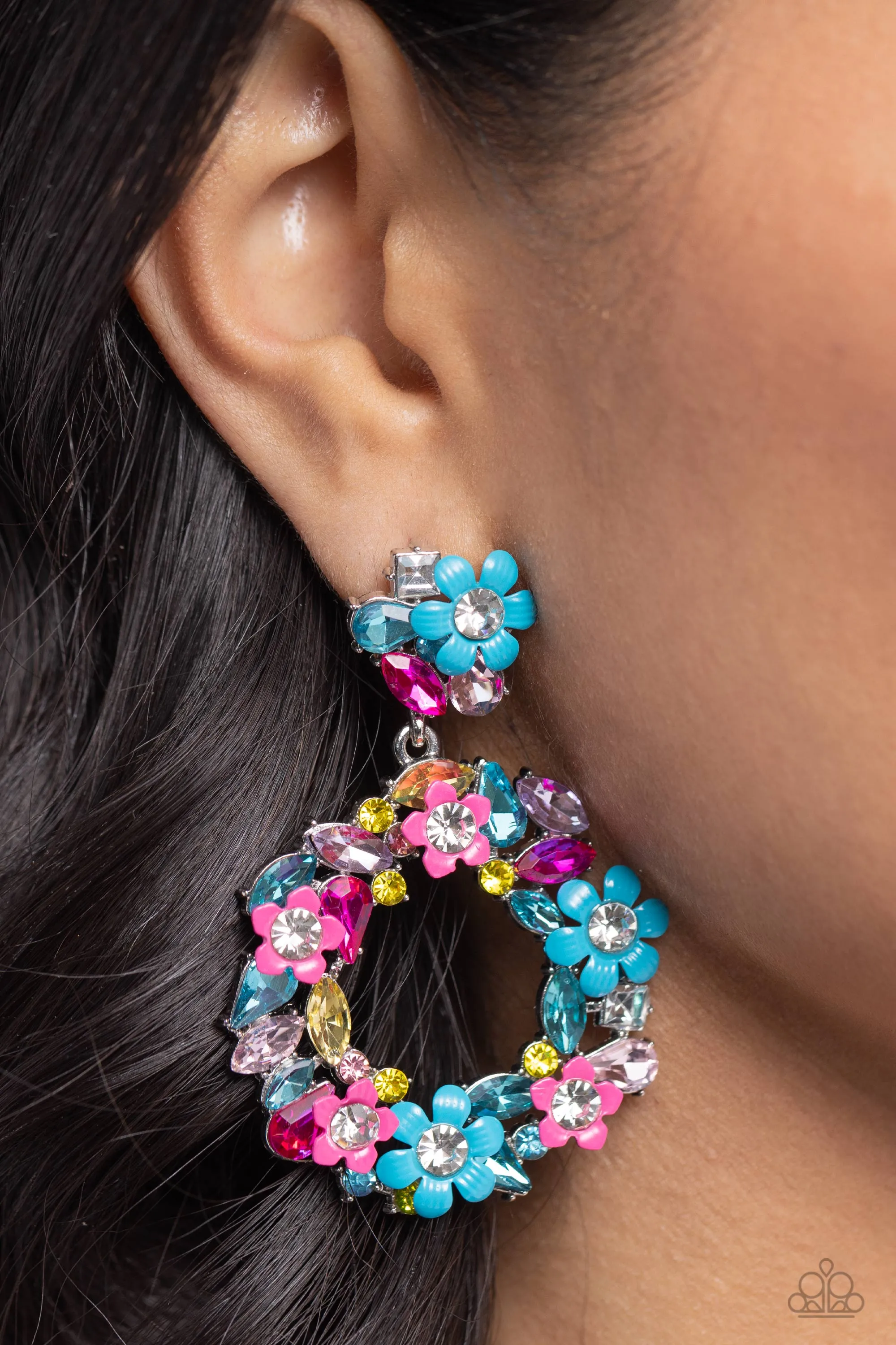 Earrings Wreathed in Wildflowers - Blue E2372