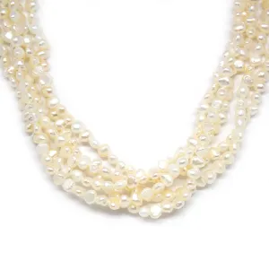 Elegant Baroque Pearl Necklace