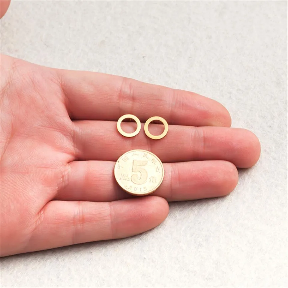 Minimalist Round Stud Earrings