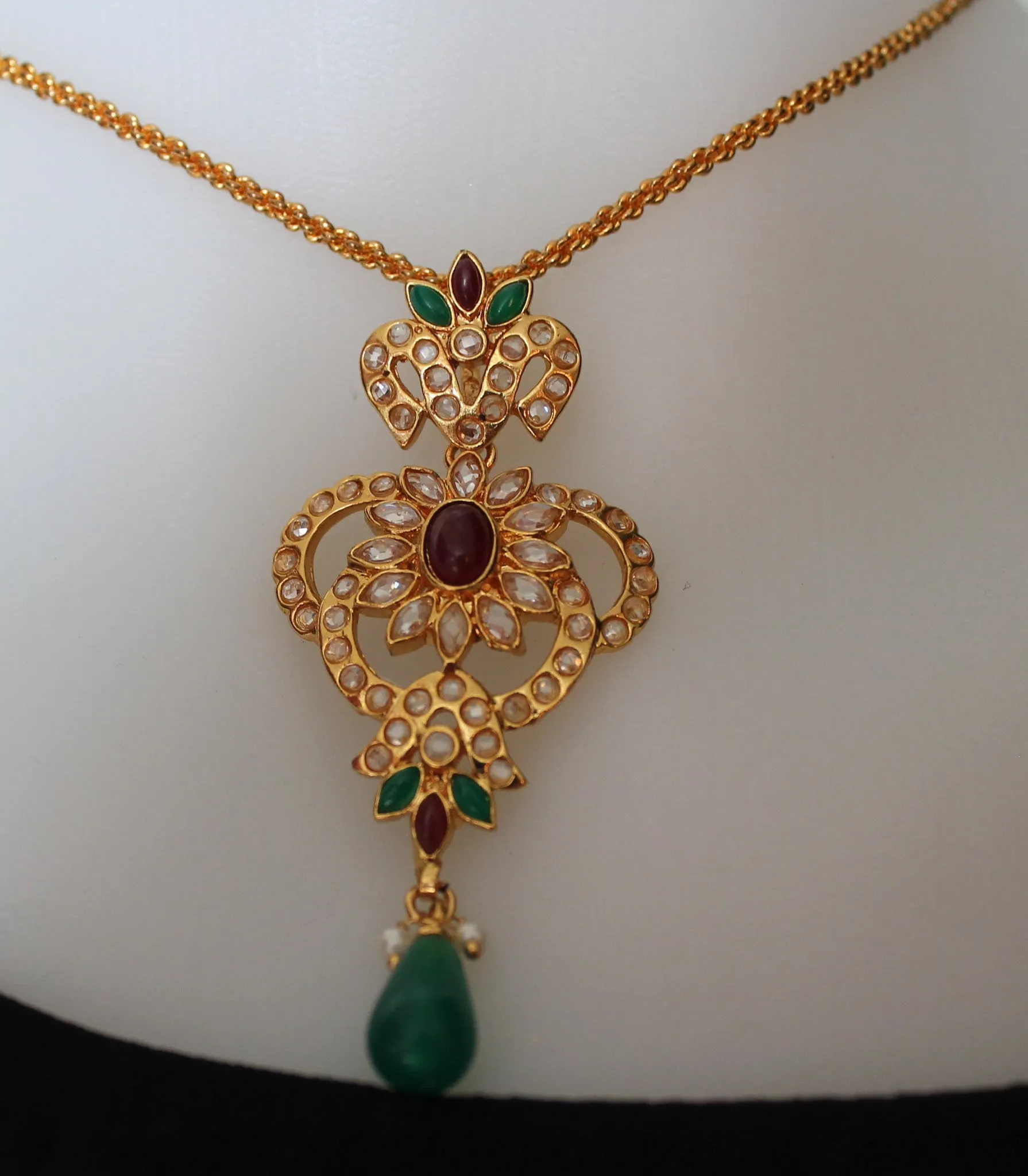 Pendant 085 Gold Impression Emerald Garnet Pendant Set Shieno