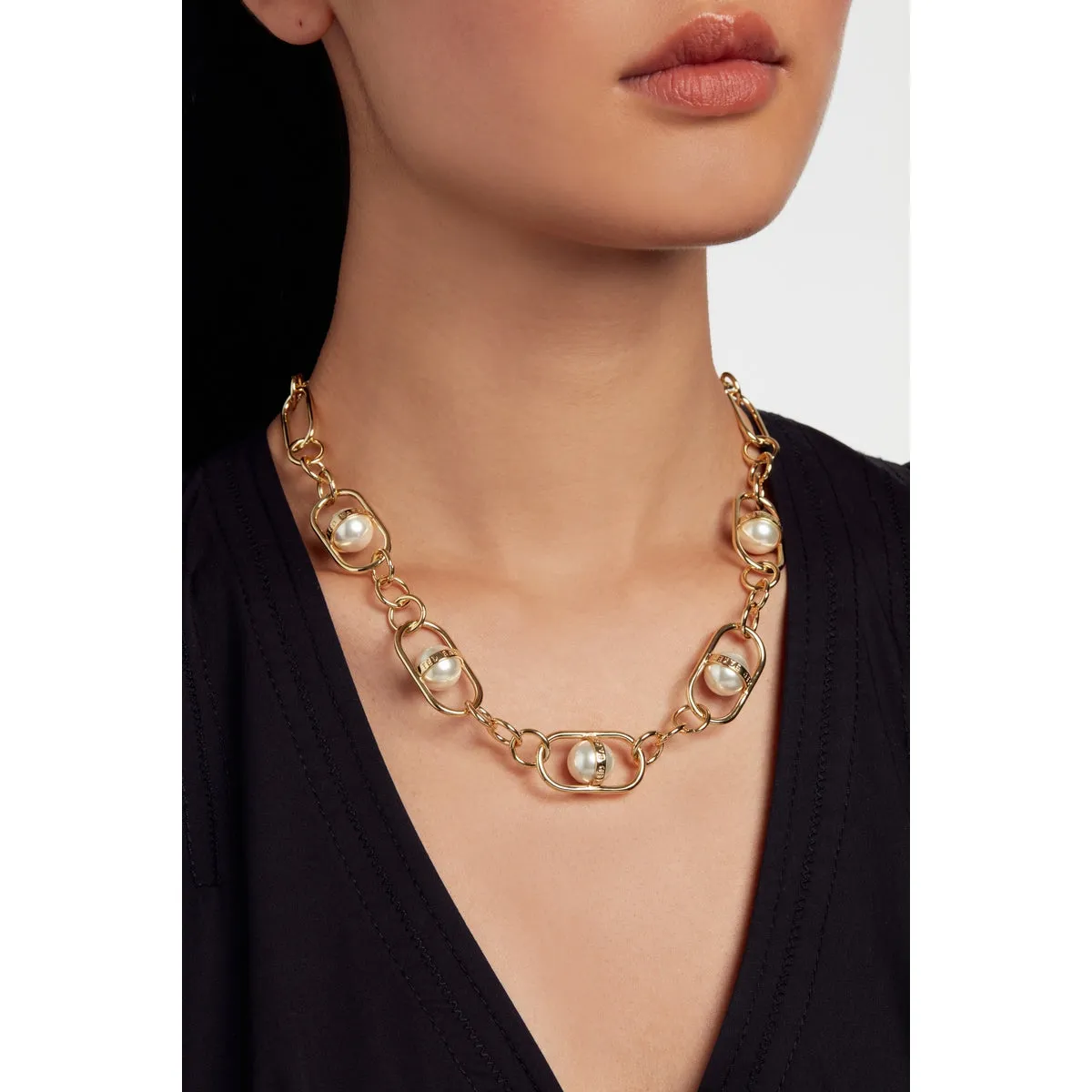 Perriet Statement Pearl Chain Gold